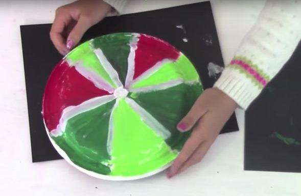 paper-plate-lollipops-christmas-craft