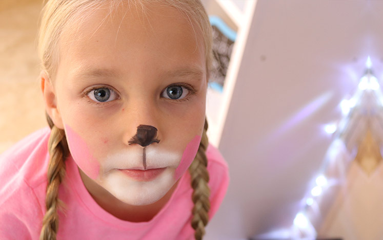 how-face-paint-bunny-face-kids