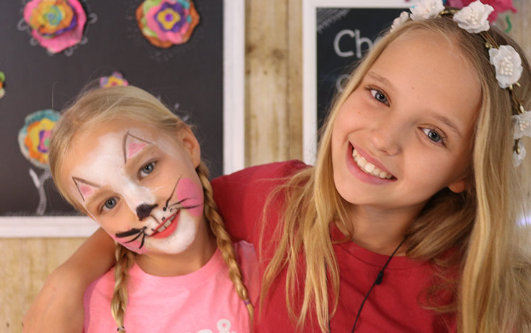 kids-crafts-three-sister-face-painting-animals
