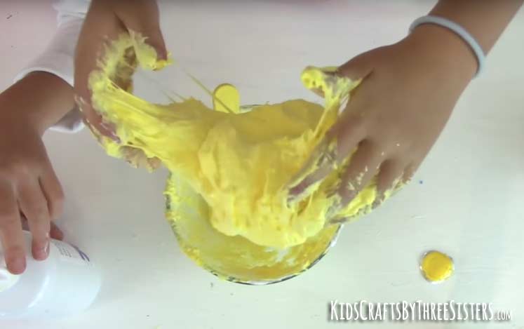 how-make-fluffy-slime-knead